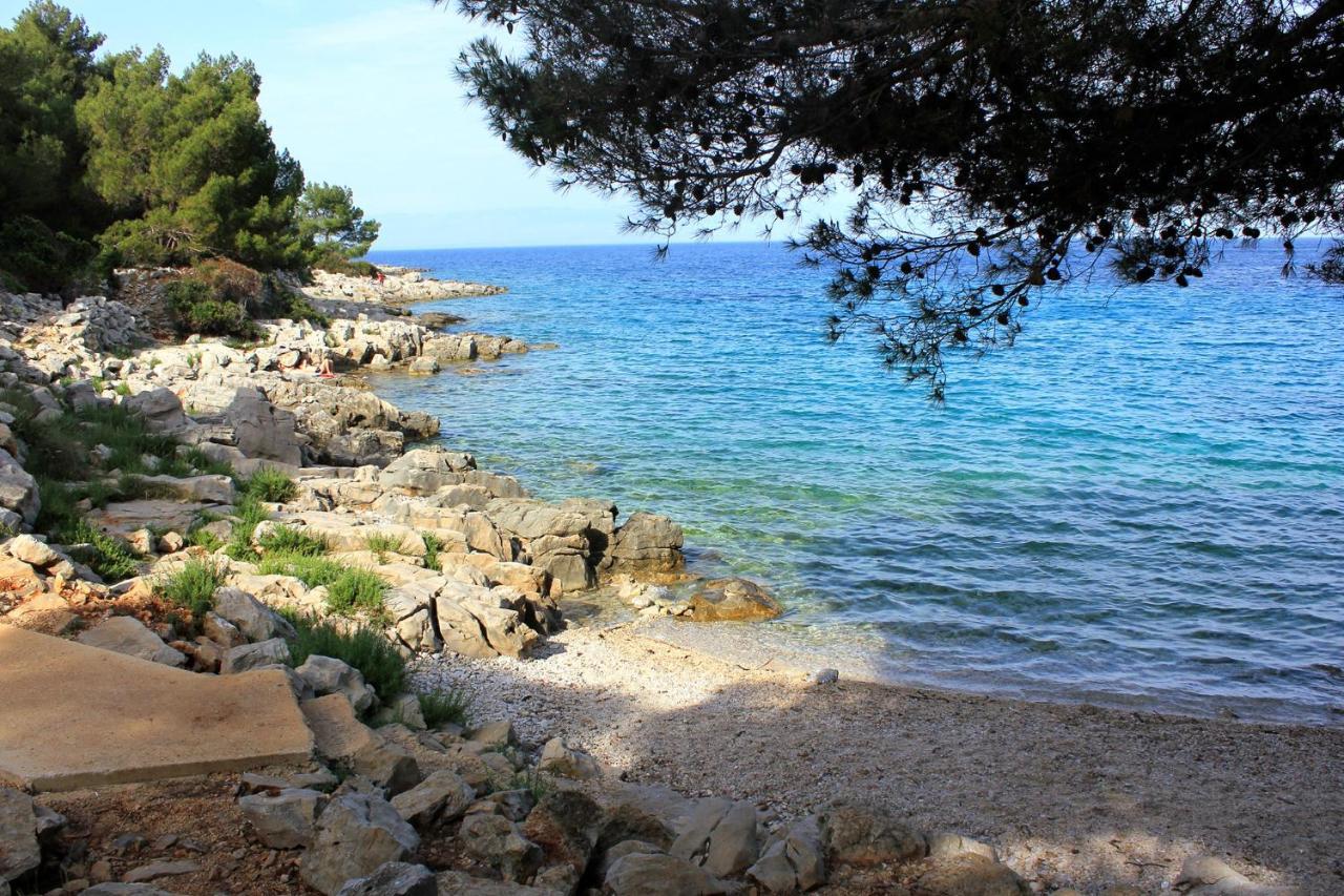 Apartments With A Parking Space Mali Lošinj Εξωτερικό φωτογραφία