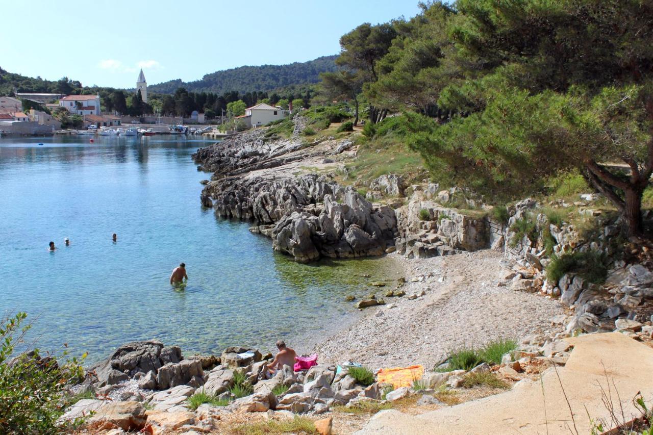 Apartments With A Parking Space Mali Lošinj Εξωτερικό φωτογραφία