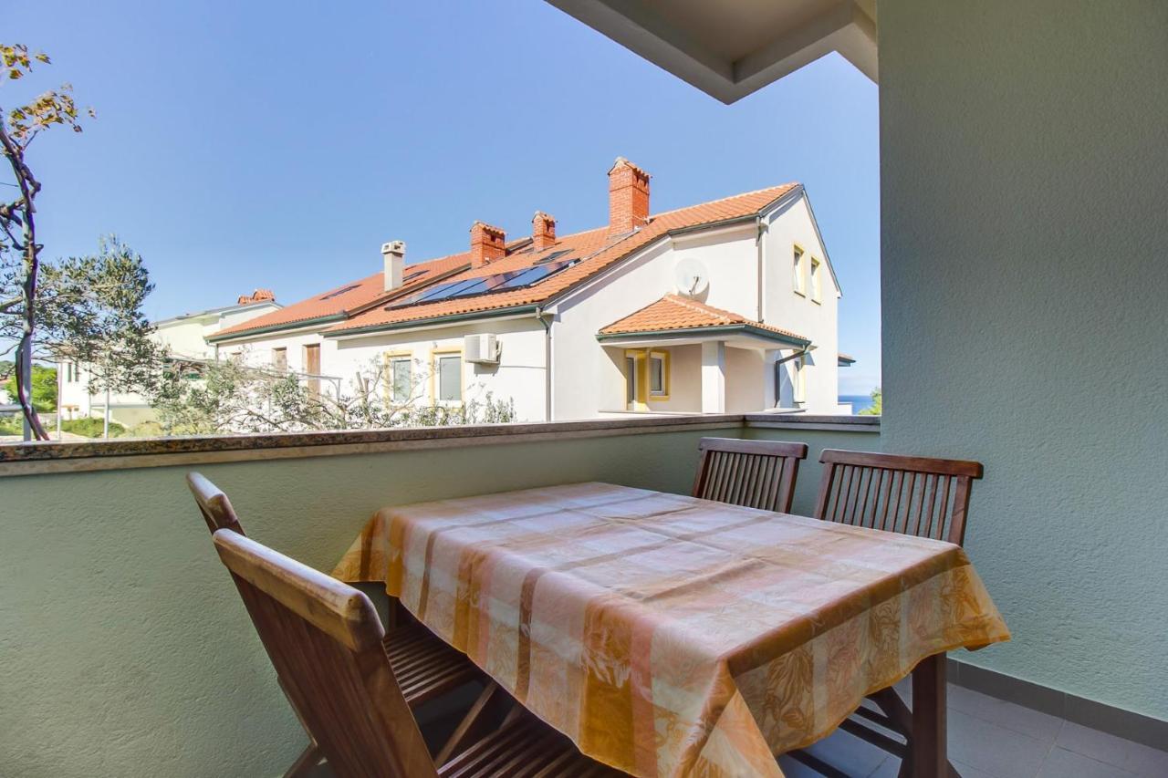 Apartments With A Parking Space Mali Lošinj Εξωτερικό φωτογραφία